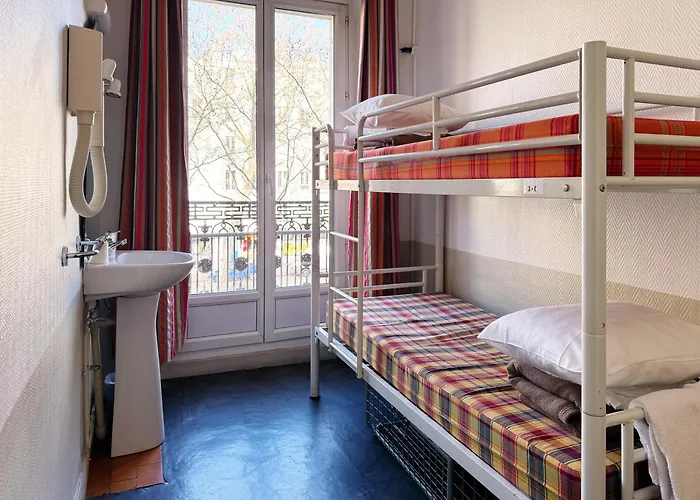 Le Regent Montmartre By HiphophostelsAuberge de Jeunesse Paris